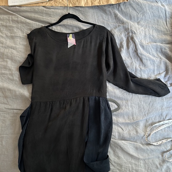 EVENING DRESS - Picture 1 of 13